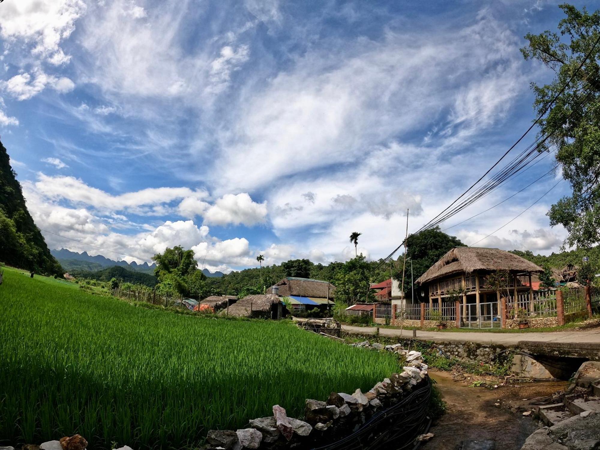 Hagiang Traditional Luxury Dorm Room Ha Giang Exterior photo